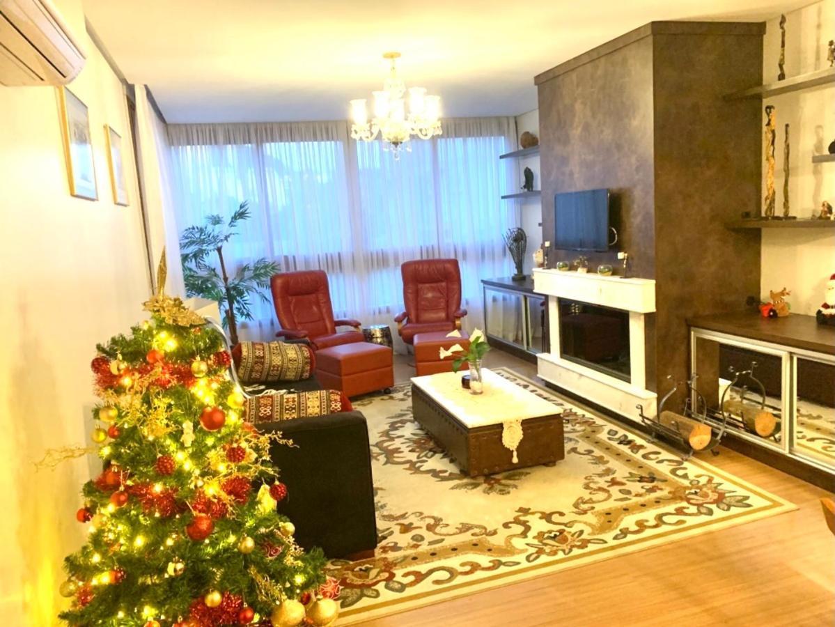 Apto Lindo E Novo No Centro Gramado Bagian luar foto